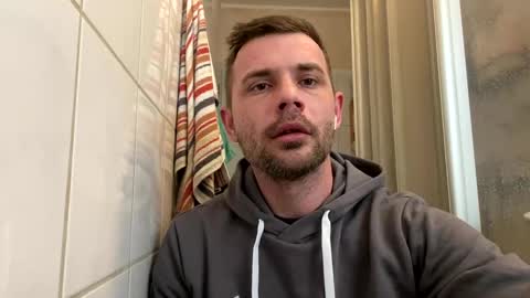 Snapshot of sawa08051989 chatting on February 13, 8:17 am chamomile online show from February 13, 8:17 am