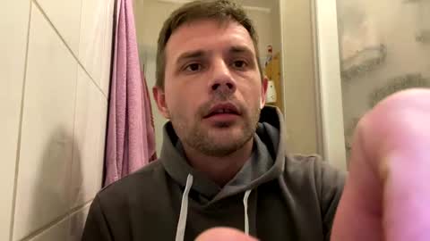 Snapshot of sawa08051989 chatting on March 10, 9:51 pm chamomile online show from March 10, 9:51 pm