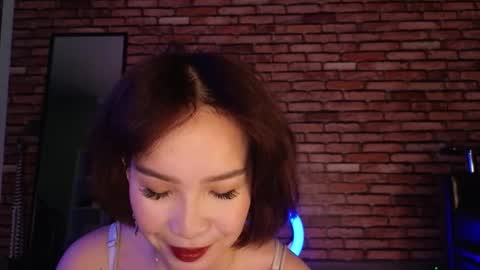 Snapshot of saya_lin chatting on November 12, 9:58 pm Saya online show from November 12, 9:58 pm