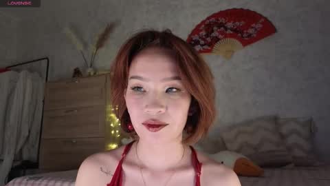 Snapshot of saya_lin chatting on February 7, 10:30 am Saya online show from February 7, 10:30 am