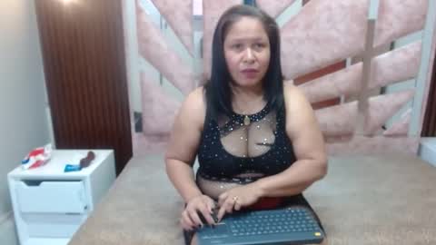 sayarahotcl202 online show from March 28, 2:27 pm