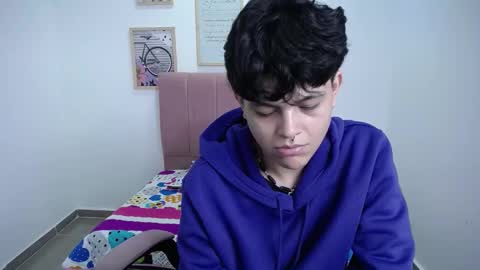 Snapshot of sayd_23 chatting on December 13, 9:20 pm sayd_23 online show from December 13, 9:20 pm