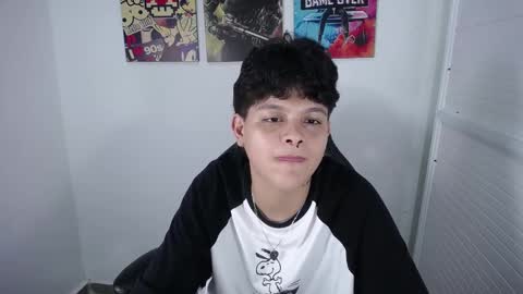 Snapshot of sayd_23 chatting on January 21, 11:34 pm sayd_23 online show from January 21, 11:34 pm