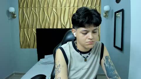 Snapshot of sayd_23 chatting on February 19, 4:44 am sayd_23 online show from February 19, 4:44 am