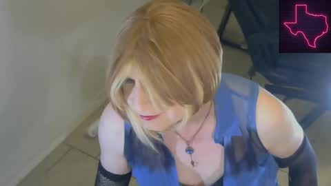 Snapshot of sayhicaitcd chatting on December 27, 5:09 am Cait or Caitlin online show from December 27, 5:09 am