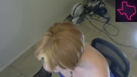 Snapshot of sayhicaitcd chatting on February 12, 7:02 am Cait or Caitlin online show from February 12, 7:02 am