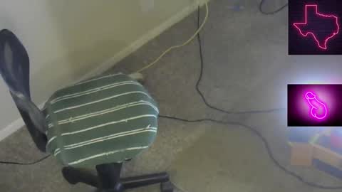 Snapshot of sayhicaitcd chatting on November 11, 7:08 am Cait or Caitlin online show from November 11, 7:08 am