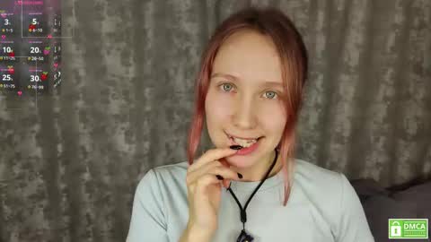 Snapshot of sayllis chatting on February 21, 9:38 pm Ellis 3 online show from February 21, 9:38 pm