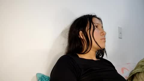 sayuce black online show from December 20, 2:52 am