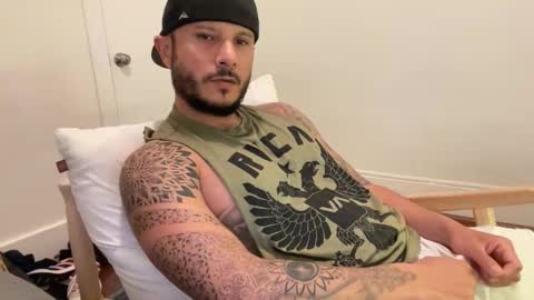 Snapshot of sbm84 chatting on February 13, 5:03 am sbm84 online show from February 13, 5:03 am