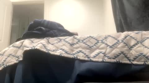 Snapshot of sc377003 chatting on March 11, 9:13 am sc377003 online show from March 11, 9:13 am