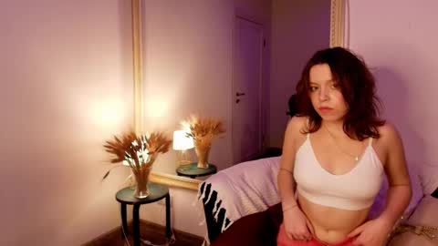 Snapshot of scaldingcream chatting on February 23, 8:49 am scaldingcream online show from February 23, 8:49 am