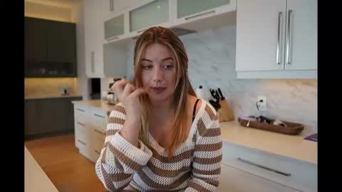 Snapshot of scarlajade chatting on March 11, 11:26 pm scarlajade online show from March 11, 11:26 pm