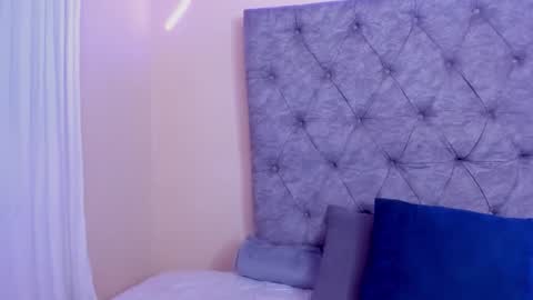 camila online show from March 30, 4:57 am