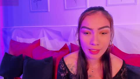 Scarlet online show from April 13, 5:07 pm