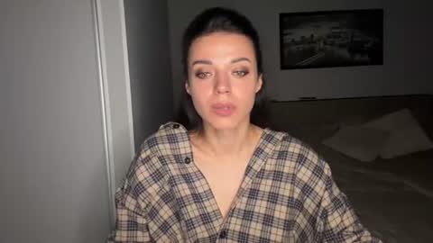 Sophie online show from June 11, 7:06 am