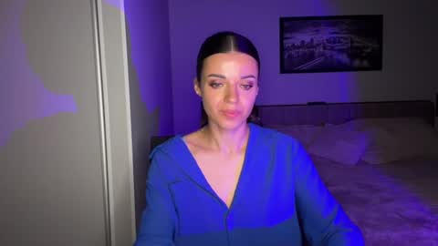 Sophie online show from July 20, 10:39 am