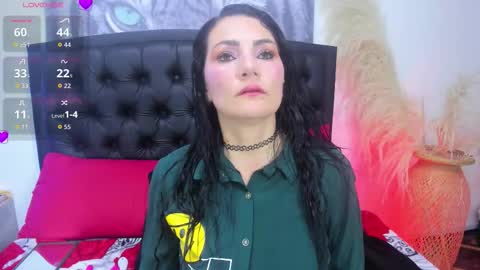 scarlet_hiit online show from March 19, 2:37 am