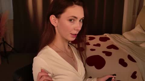 Snapshot of scarlet_muse_ chatting on February 27, 9:31 am Scarlet online show from February 27, 9:31 am