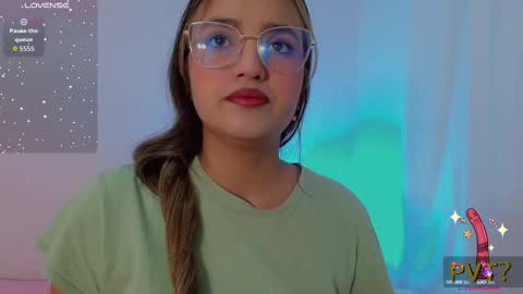 Snapshot of scarlet_rose__ chatting on September 10, 4:12 am Scarlet online show from September 10, 4:12 am