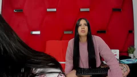Snapshot of scarlet_rousex69 chatting on October 1, 9:43 pm scarlet_rousex69 online show from October 1, 9:43 pm