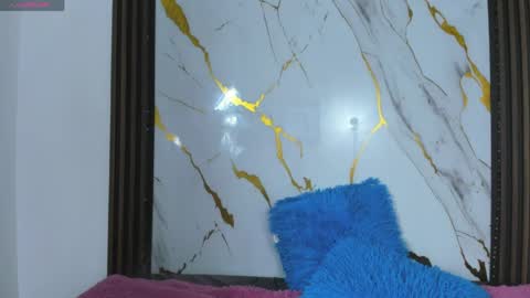 scarlet_shadow_hh online show from April 17, 4:32 pm