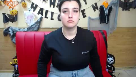 Snapshot of scarletcargo chatting on November 11, 11:54 am ScarletCargo online show from November 11, 11:54 am