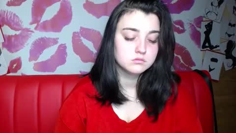 Snapshot of scarletcargo chatting on November 21, 6:34 am ScarletCargo online show from November 21, 6:34 am