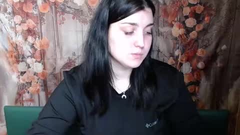 Snapshot of scarletcargo chatting on February 12, 12:11 pm ScarletCargo online show from February 12, 12:11 pm