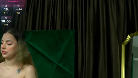 Scarlet online show from January 9, 10:44 pm