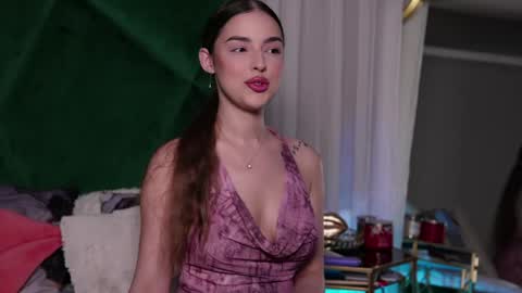 scarletcolesx online show from May 26, 10:06 pm