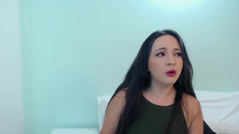 scarlet  online show from April 13, 10:43 am