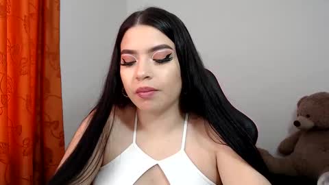 Scarlet online show from February 19, 5:20 pm