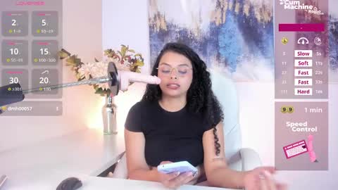 Scarlett online show from April 13, 10:15 pm