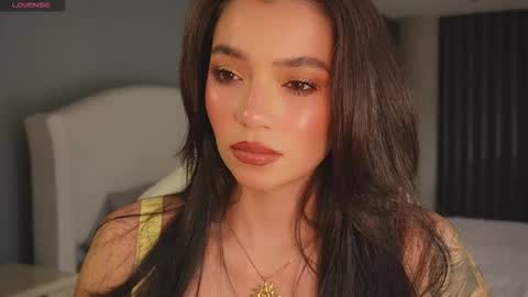 juli online show from February 19, 9:55 pm