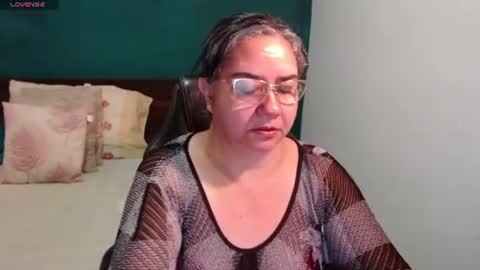 Snapshot of scarlett_duboi1 chatting on July 10, 7:34 am Scarlett online show from July 10, 7:34 am