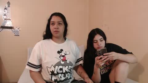 Scarlett and Jazmin online show from July 5, 2:40 am