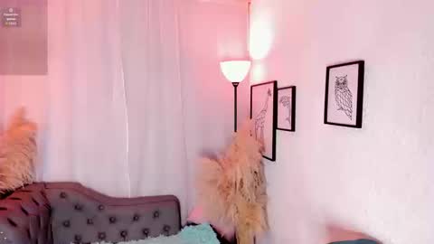 Snapshot of scarlett_johs chatting on September 15, 1:55 pm Scarlett Johs online show from September 15, 1:55 pm