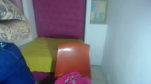 Snapshot of scarlett_keaty chatting on November 5, 8:31 pm scarlett online show from November 5, 8:31 pm