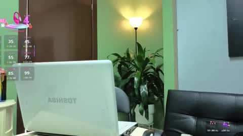 Scarlett online show from March 19, 4:11 pm