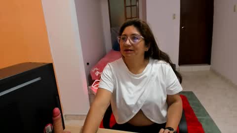 Scarlett online show from October 14, 1:56 pm