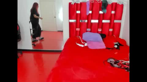 scarlett_red_11 online show from May 11, 3:40 pm