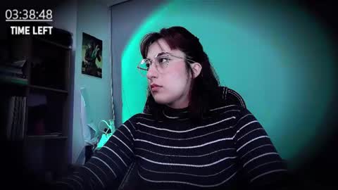 Snapshot of scarlett_sen chatting on June 30, 1:12 pm Mistress Scarlett online show from June 30, 1:12 pm