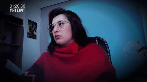 Snapshot of scarlett_sen chatting on July 20, 6:10 pm Mistress Scarlett online show from July 20, 6:10 pm