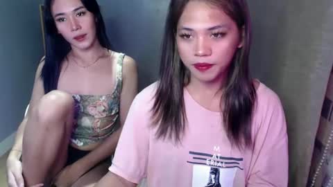 Snapshot of scarlett_sofia69 chatting on December 17, 7:04 pm online show from December 17, 7:04 pm