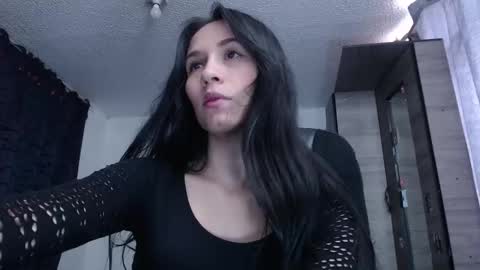 Snapshot of scarlett_vonrose chatting on February 3, 6:57 pm Scarlett Von Rose online show from February 3, 6:57 pm