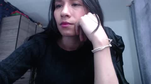Snapshot of scarlett_vonrose chatting on March 2, 6:59 pm Scarlett Von Rose online show from March 2, 6:59 pm