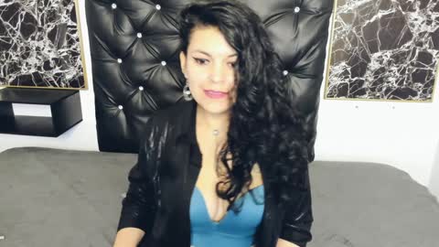 Snapshot of scarlett_w0lf chatting on January 23, 3:43 pm Scarlett online show from January 23, 3:43 pm