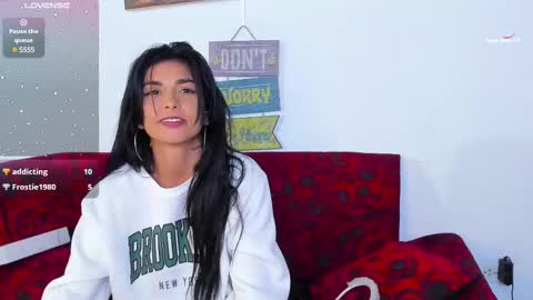 Snapshot of scarletta1215 chatting on February 26, 6:15 am Daniela Camacho online show from February 26, 6:15 am