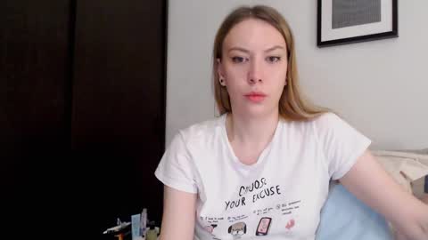 Snapshot of scarlettford chatting on October 26, 5:08 pm Scarlett online show from October 26, 5:08 pm